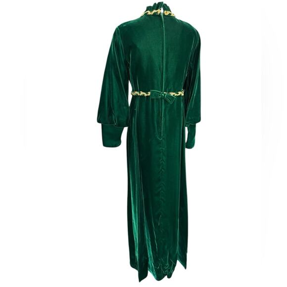 Emerald Green Vintage Velvet Maxi Gown with Long Bishop Sleeves and Mock Neck - Picture 7 of 16